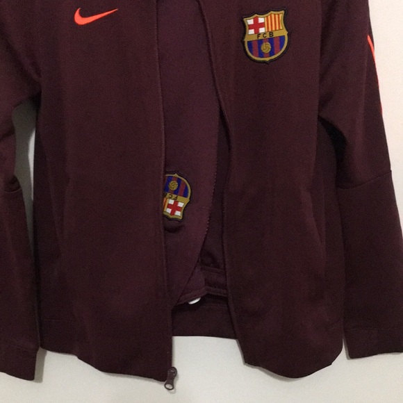 Kids Burgundy and Orange Nike Matching Set - Picture 4 of 11